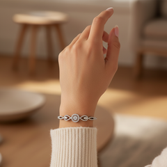 Sparkling Diamond Figure-Eight Interlink Anti Tranish Bangle