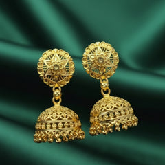 Exquisite Golden Jhumkas: A Timeless Elegance