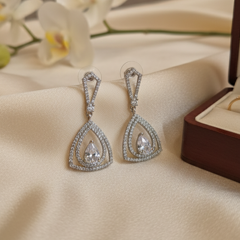 Elegant Teardrop Diamond Dangler Earrings