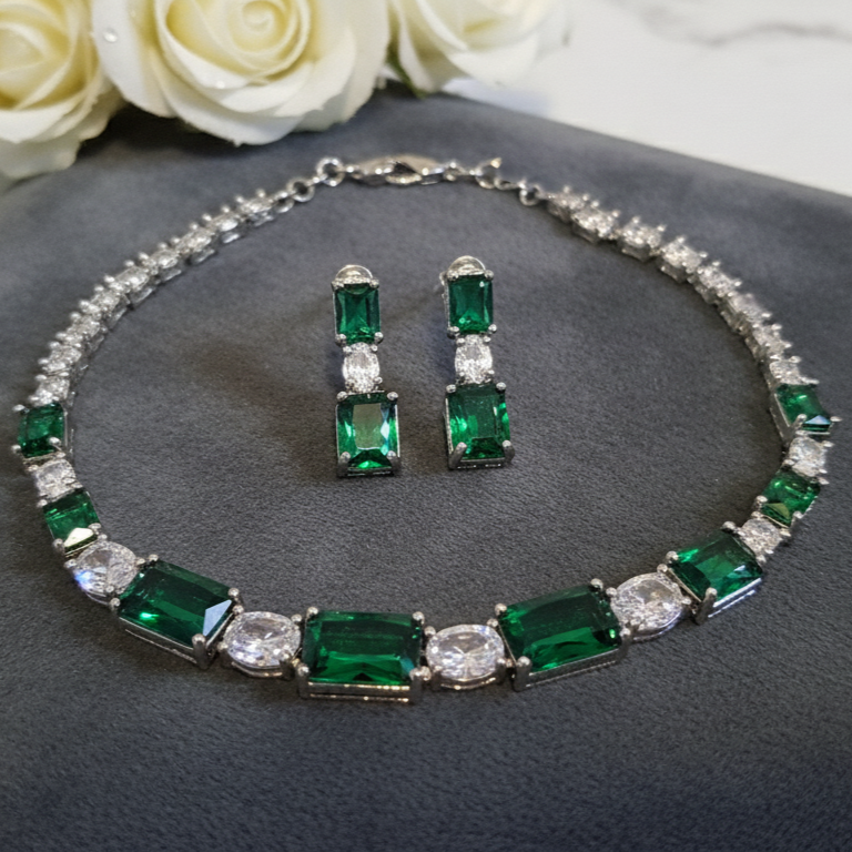 Luxe Emerald & Diamond Silver Necklace Set