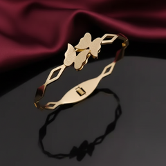 Elegant Gold Butterfly Bangle