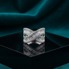 Elegant Diamond-Look Criss-Cross Ring